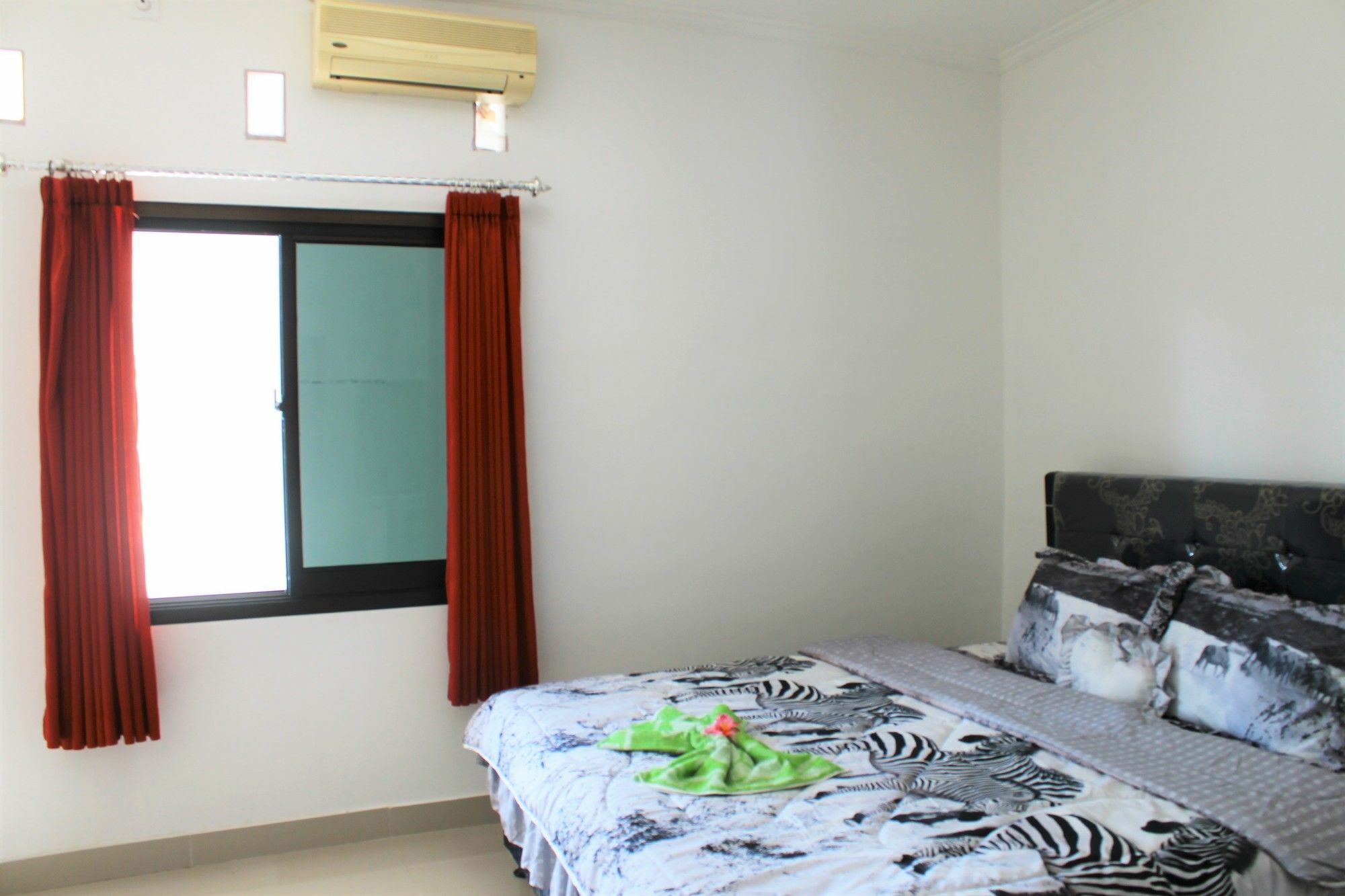 Yuliana Homestay Санур Екстер'єр фото